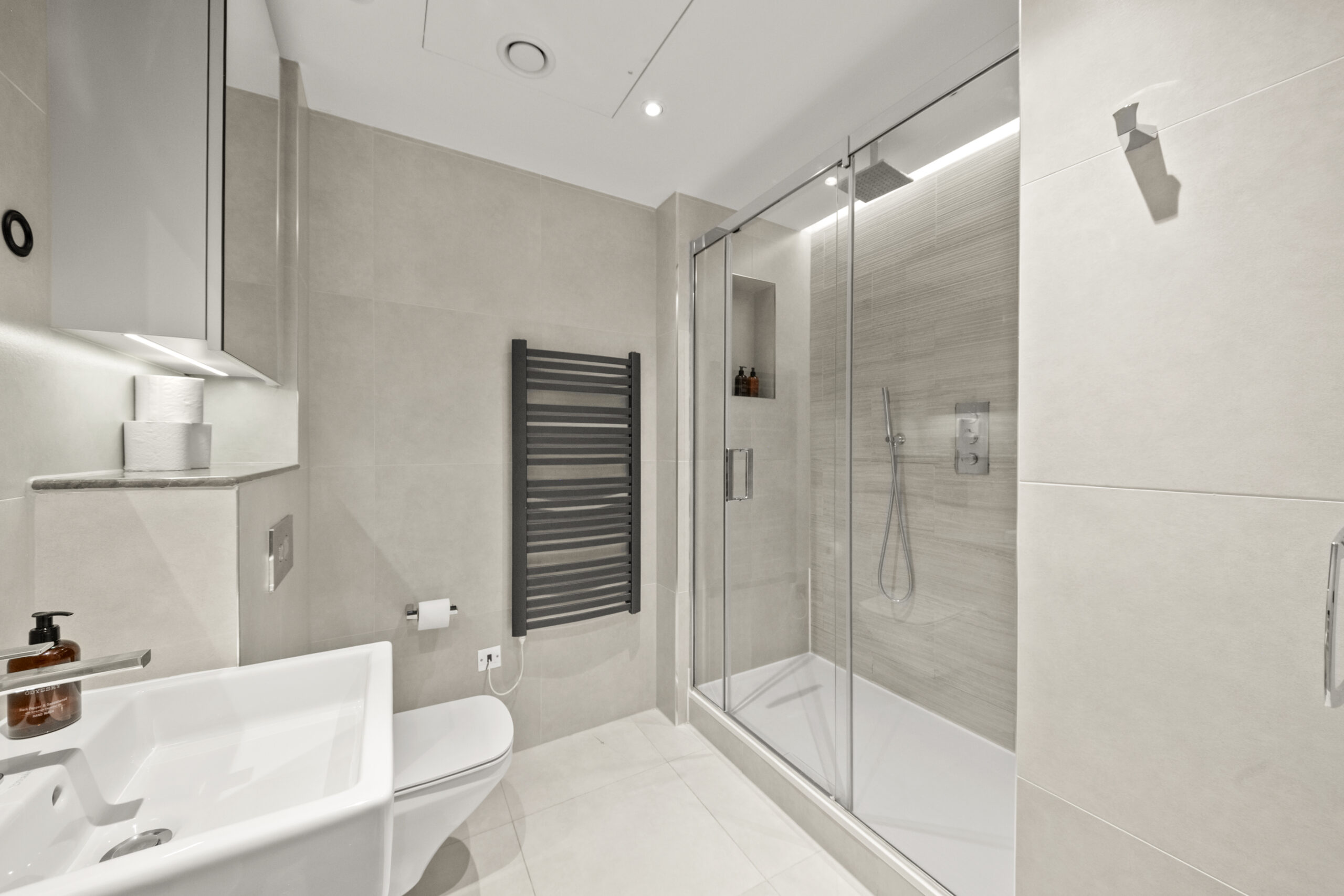 Deluxe Suite4